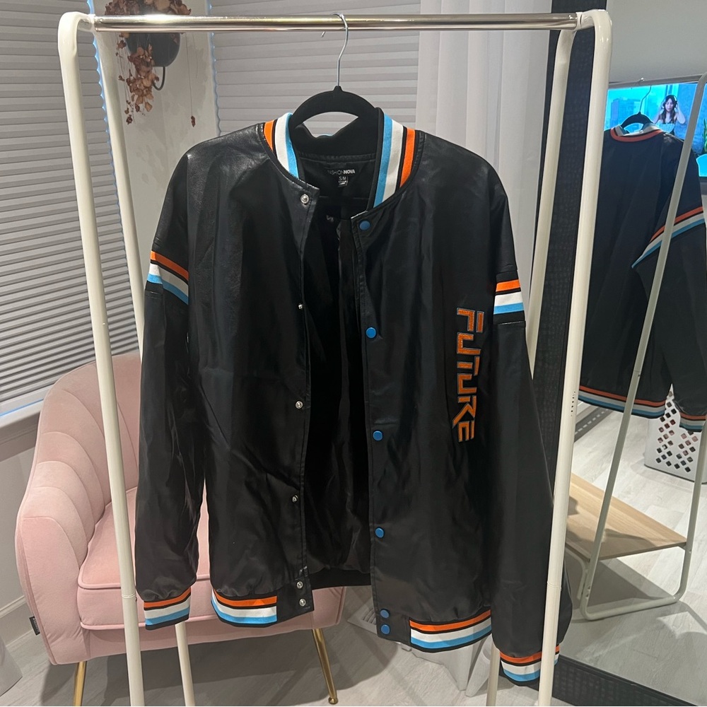 Fashion Nova oversized leather jacket size S/M